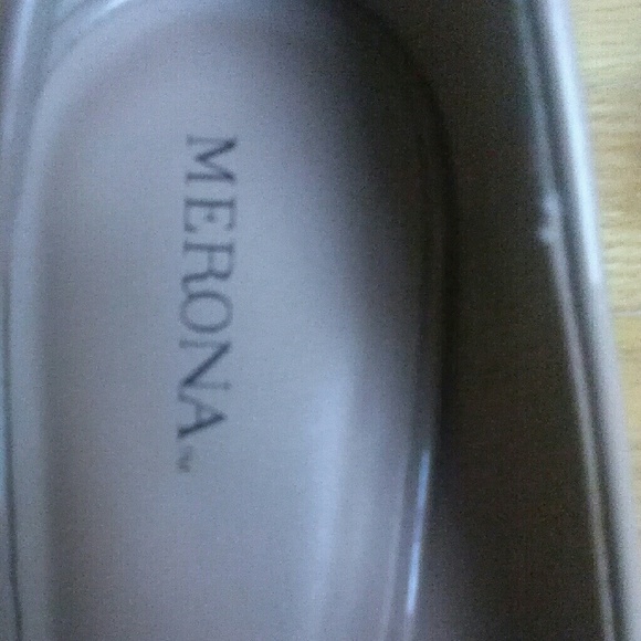 Tan high heels size 11 - Picture 2 of 2